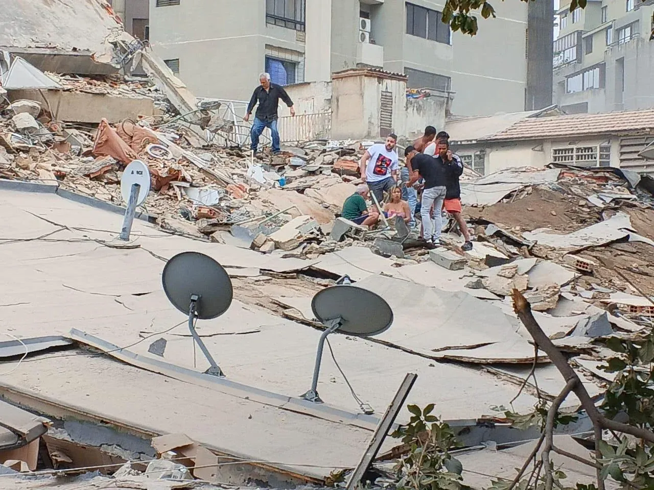 Recovery efforts in Venezuela in the aftermath of the earthquake